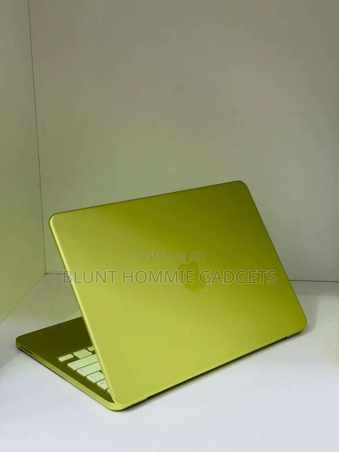Laptop Apple MacBook Neo 2026 8GB SSD 128GB