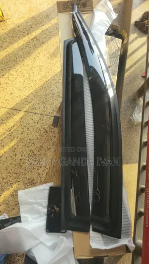Fielder 2007-2011quality Rainguards
