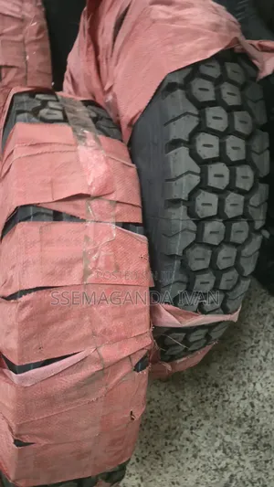 8.25r20 Mudgrip Tyres