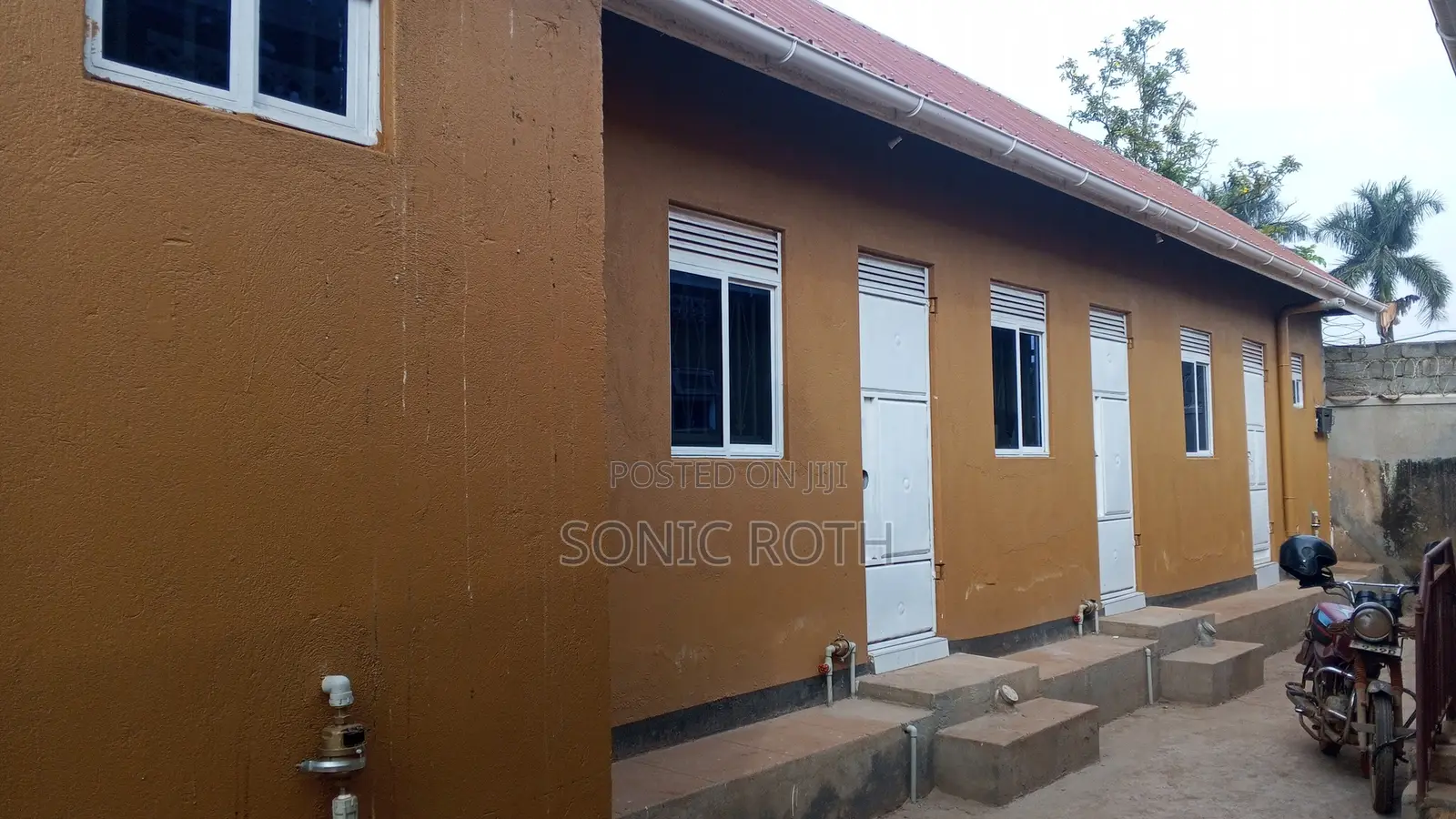1bdrm Block of Flats in Zana, Ssabagabo-Makindye for rent