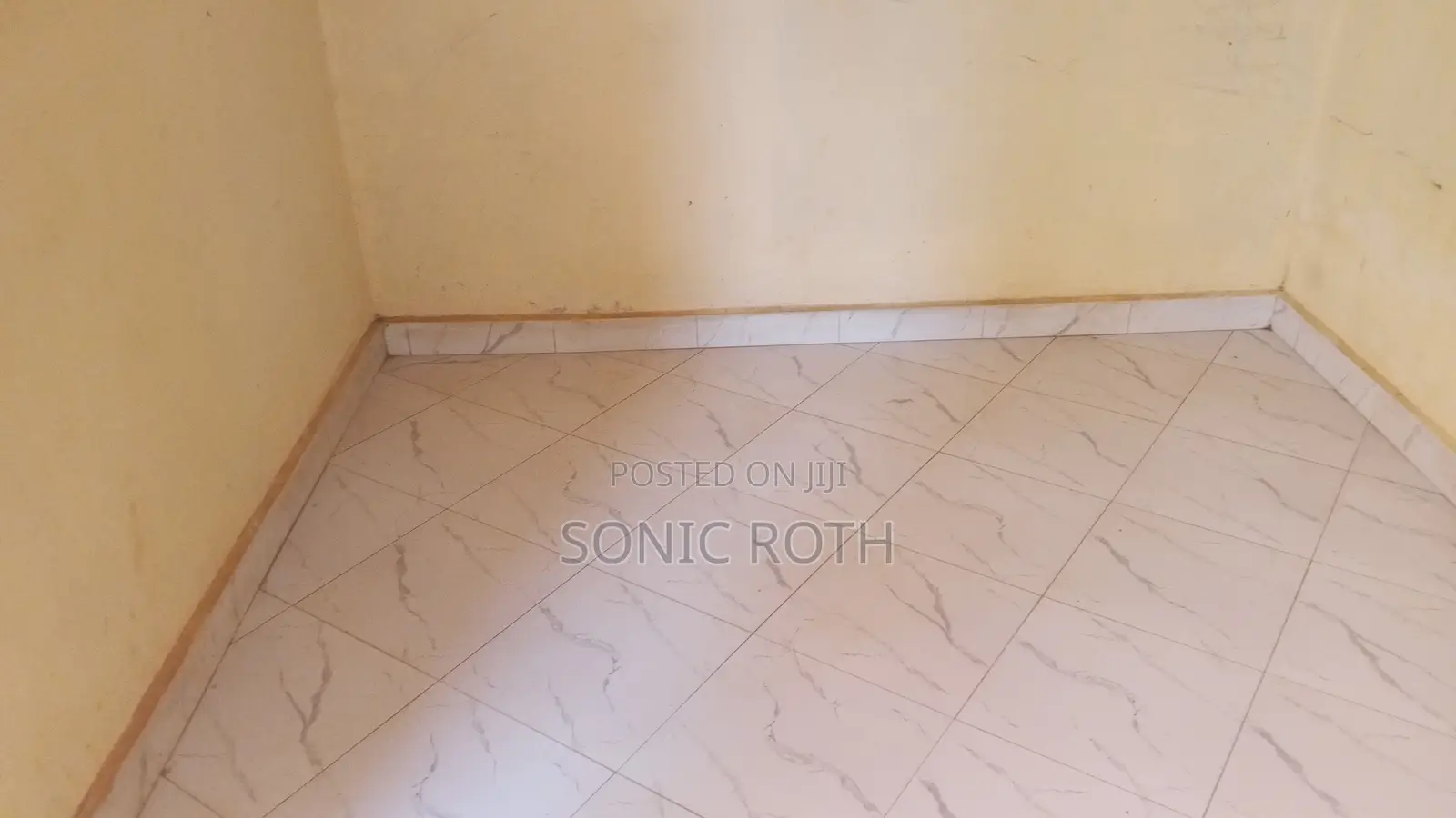 1bdrm Block of Flats in Zana, Ssabagabo-Makindye for rent