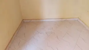 1bdrm Block of Flats in Zana, Ssabagabo-Makindye for rent