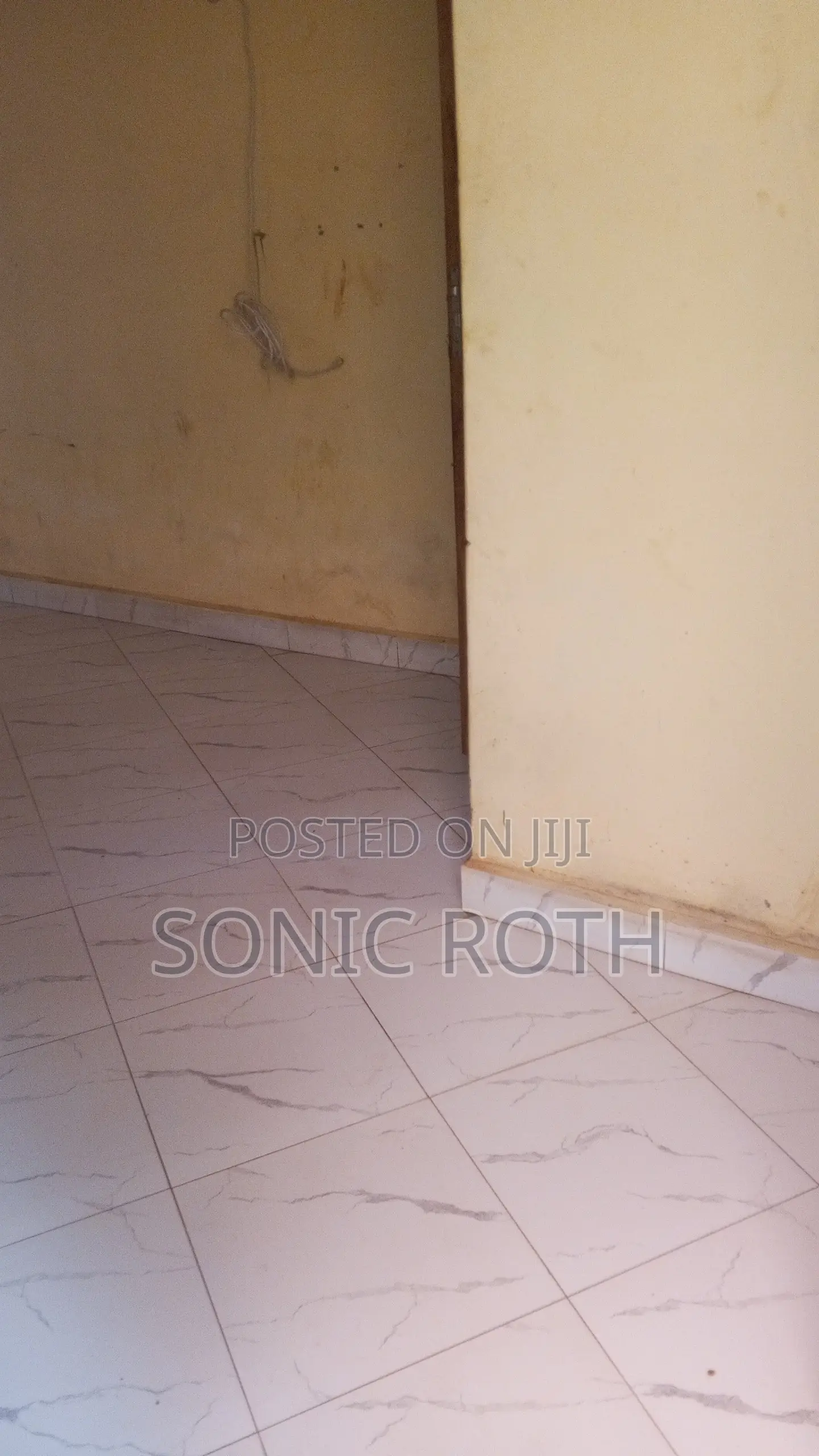 1bdrm Block of Flats in Zana, Ssabagabo-Makindye for rent