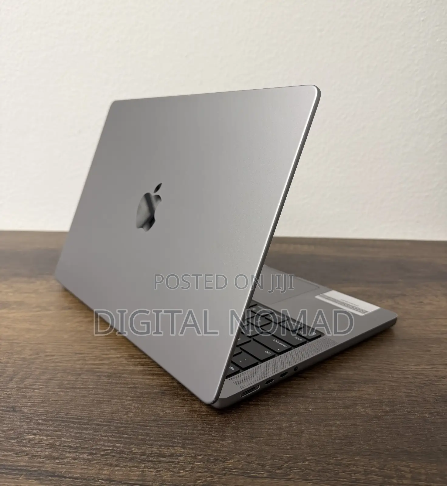 Laptop Apple MacBook Pro 2021 M1 16GB Apple M1 Max SSD 512GB