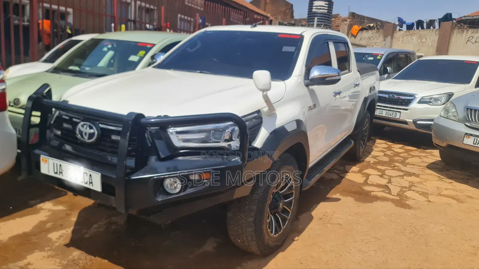 Toyota Hilux 2017 White