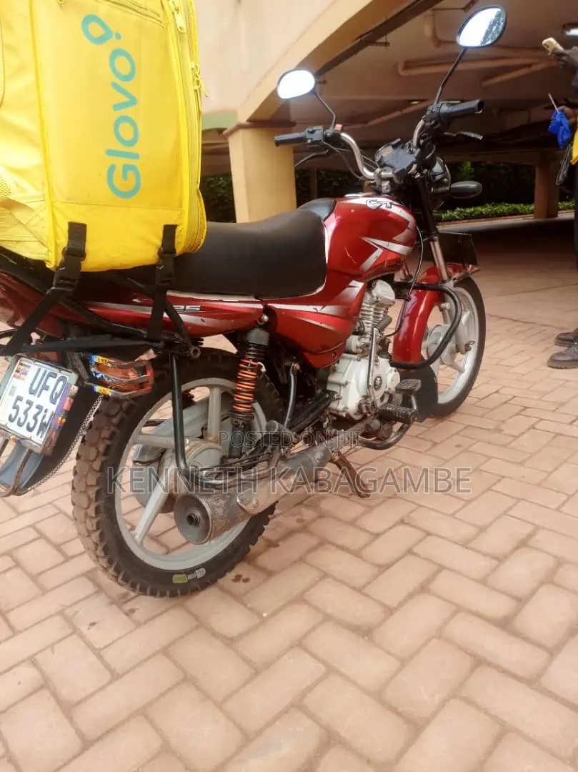 Bajaj CT 125X 2023 Red