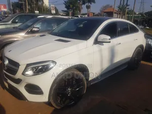 Mercedes-Benz GLE-Class 2017 White