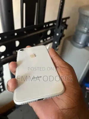 Apple iPhone 8 64 GB Silver