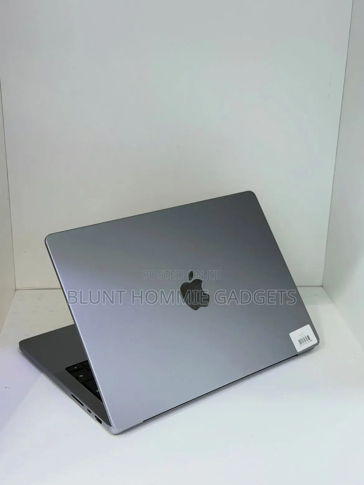 Laptop Apple MacBook Pro 2023 M2 Pro 16GB Apple M2 SSD 256GB