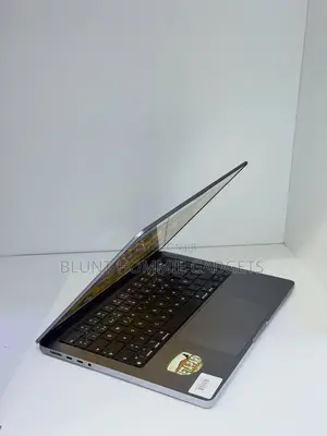 Laptop Apple MacBook Pro 2023 M2 Pro 16GB Apple M2 SSD 256GB