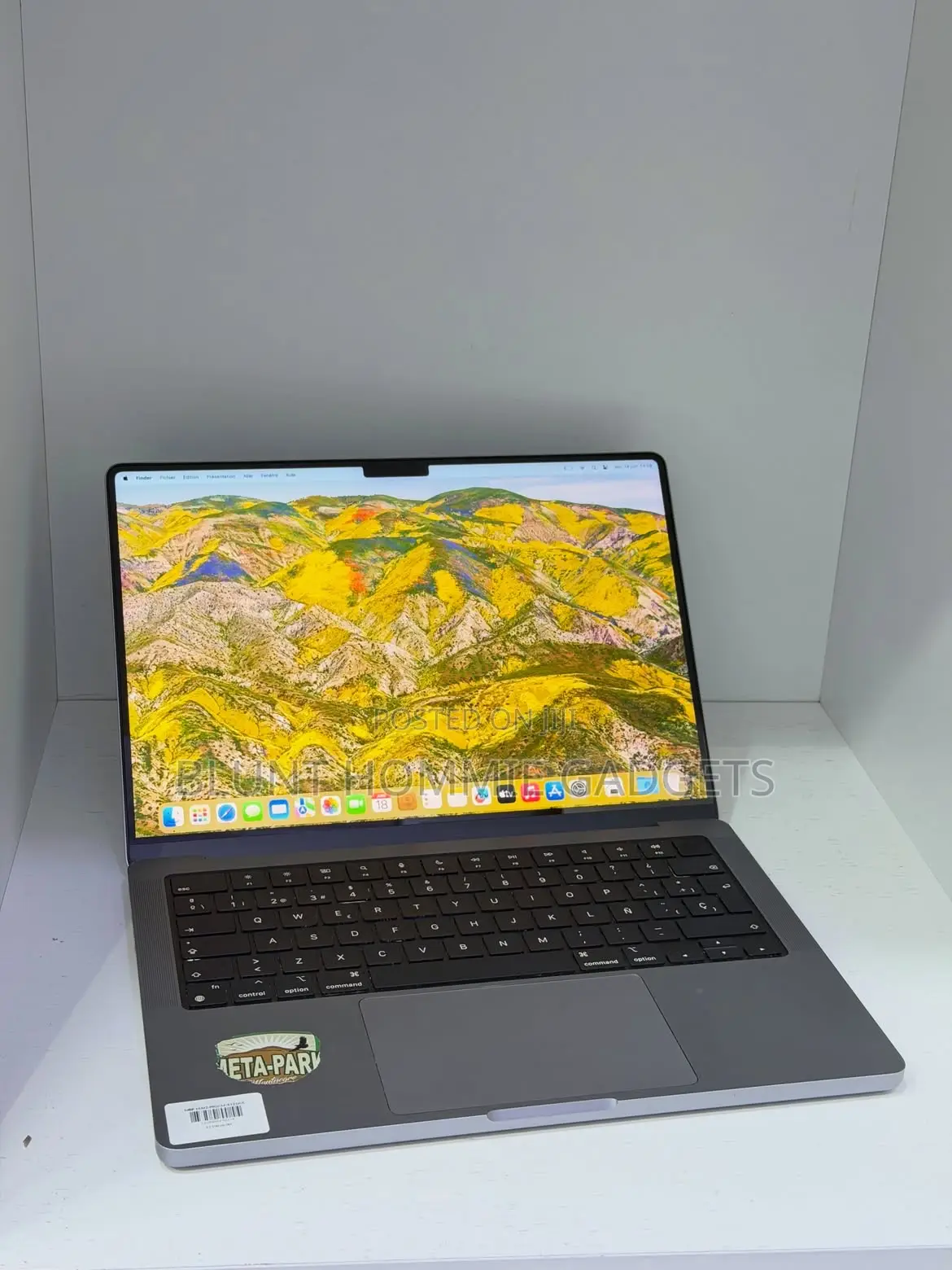 Laptop Apple MacBook Pro 2023 M2 Pro 16GB Apple M2 SSD 256GB