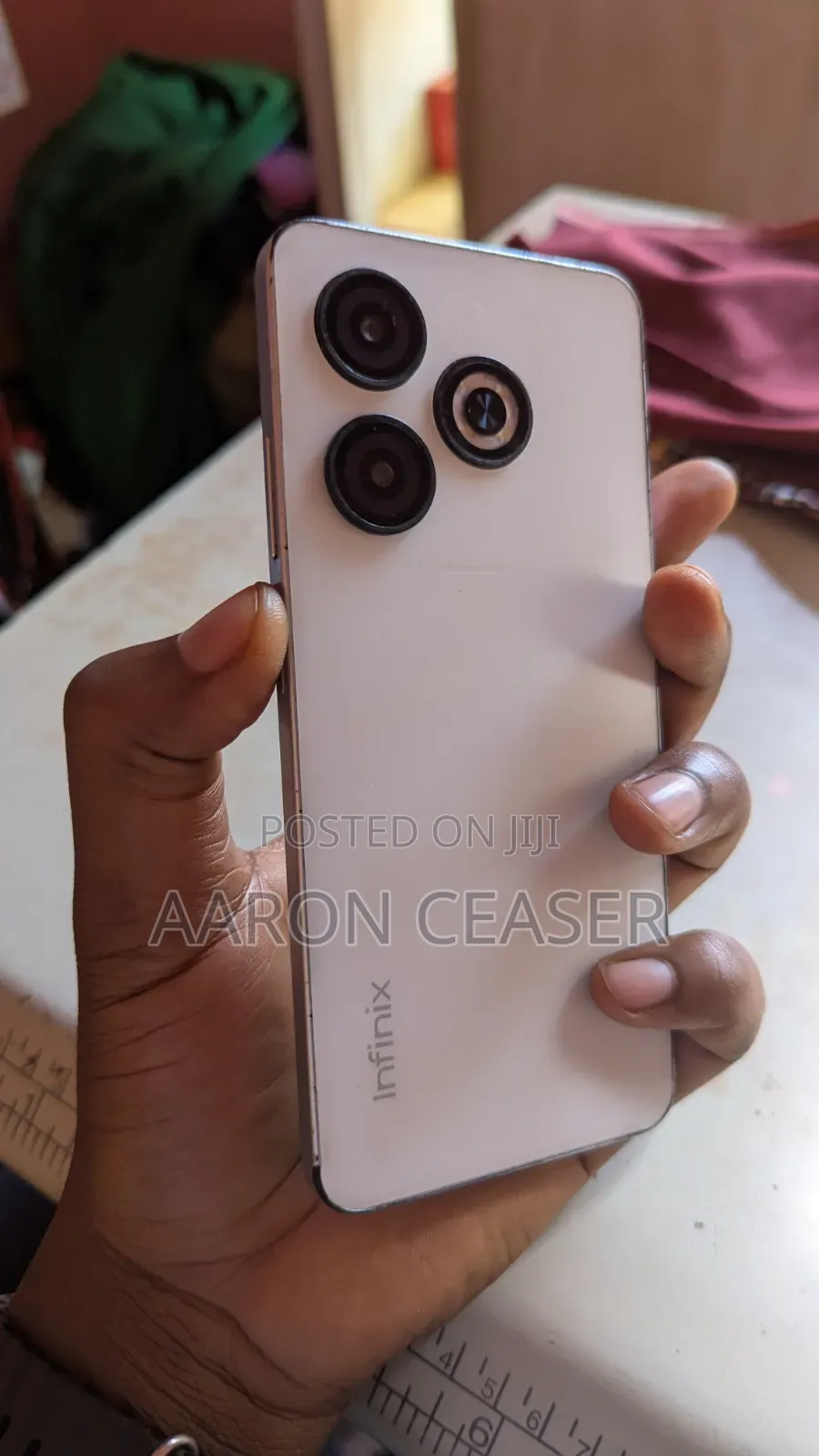 Infinix Smart 8 64 GB White