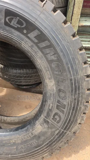 11r22.5 Linglong K.Works Brand New