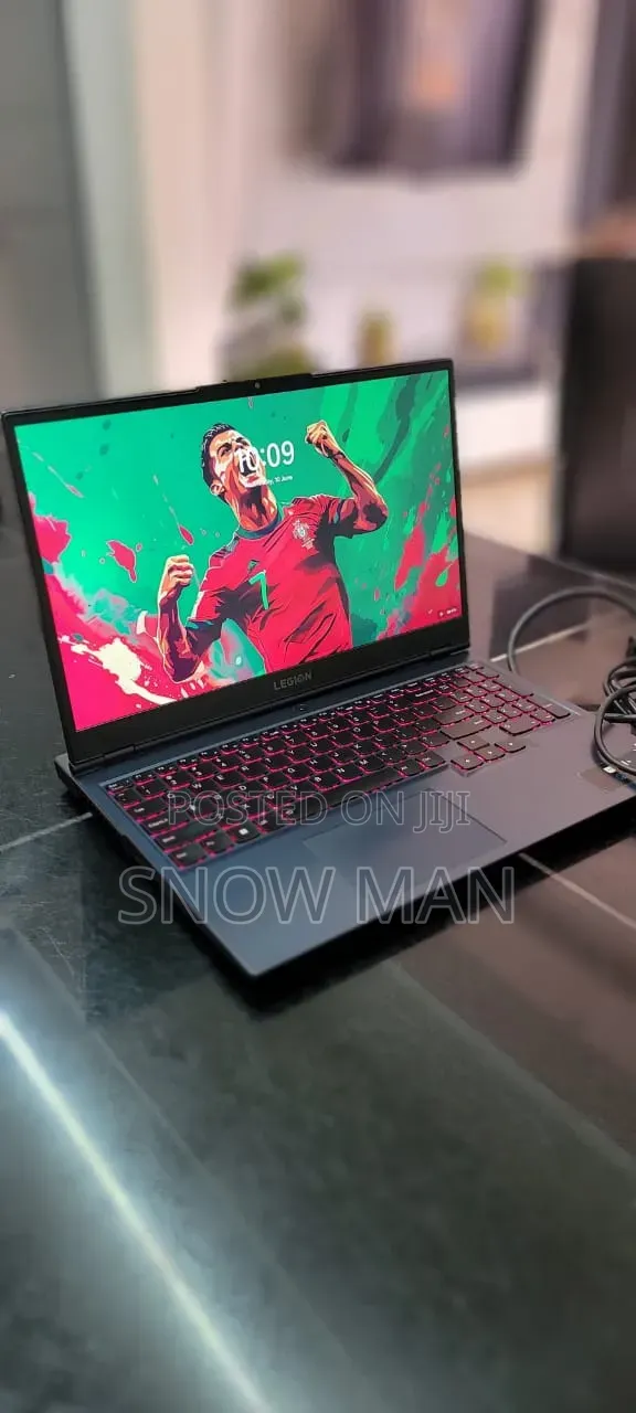 Laptop Lenovo Legion 5 16GB AMD Ryzen 7 HDD+SSD 512GB