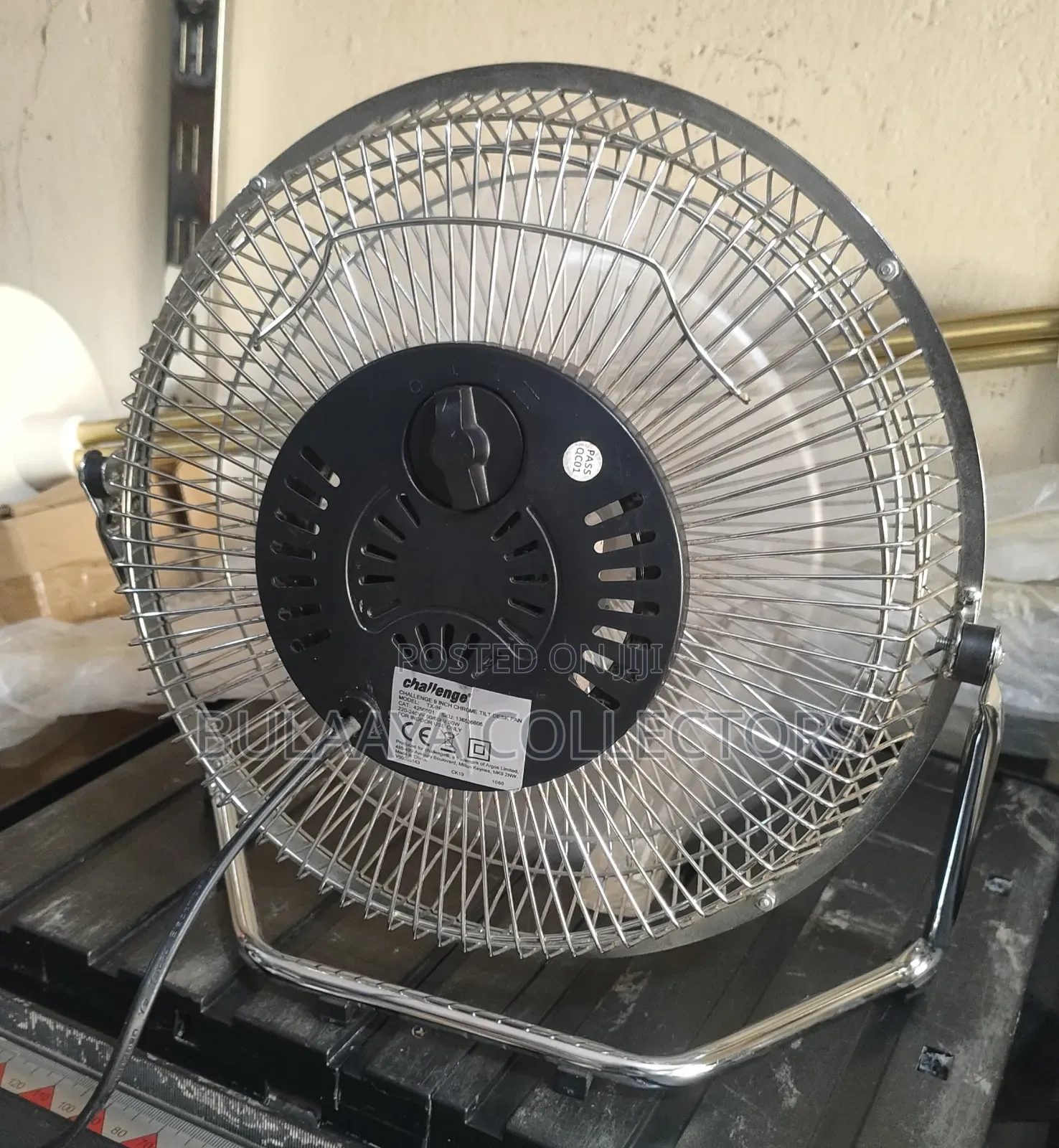 Uk Used Challenge Chrome Tilting 3-Speed Portable Desk or Table Fan.