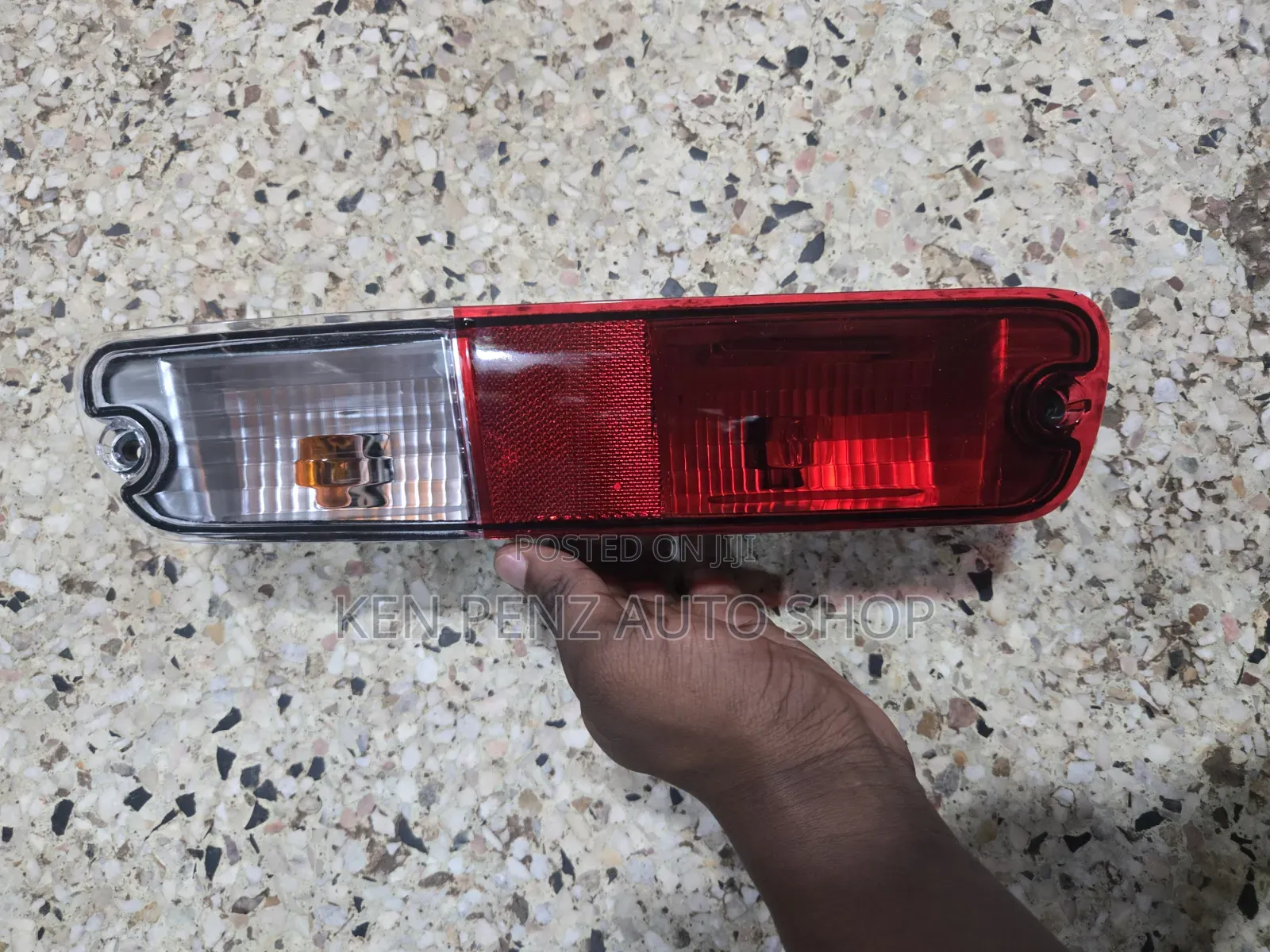 Mitsubishi Pajero V73 - V77 Rear Bumper Reflector