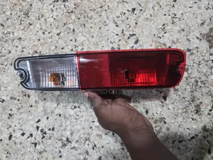 Mitsubishi Pajero V73 - V77 Rear Bumper Reflector