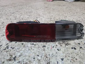 Mitsubishi Pajero V73 - V77 Rear Bumper Reflector