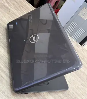 New Laptop Dell Latitude 3380 8GB Intel Core i3 HDD 500GB