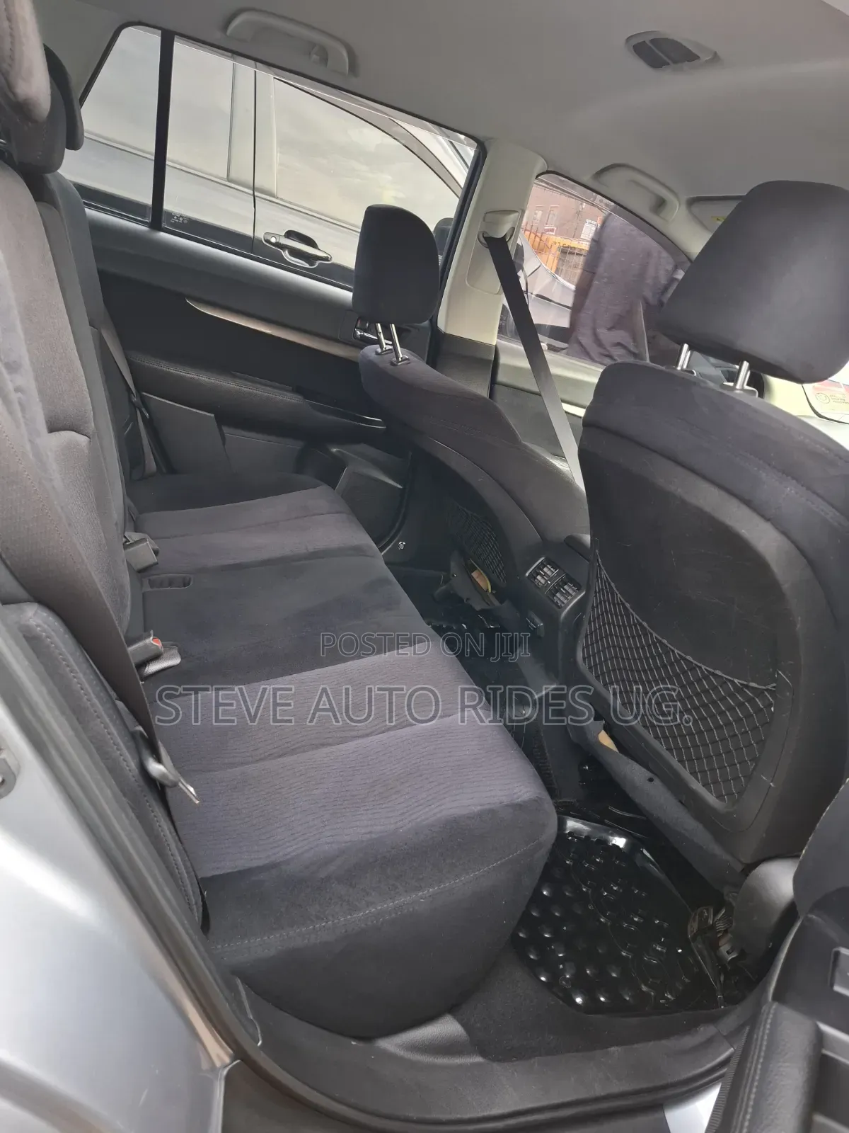 Subaru Outback 2011 Silver