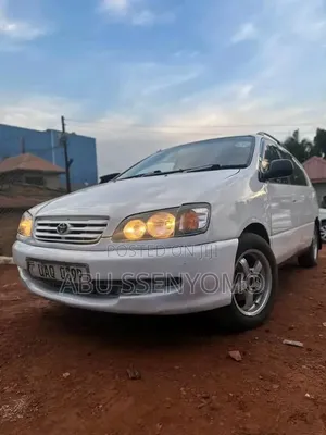 Toyota Ipsum 1998 White