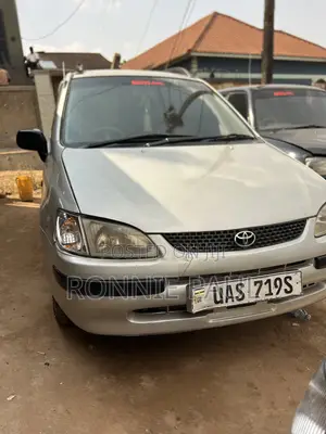 Toyota Corolla Spacio 1998 Silver