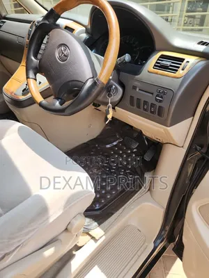 Toyota Alphard 2.4 Petrol AWD 2003 Silver