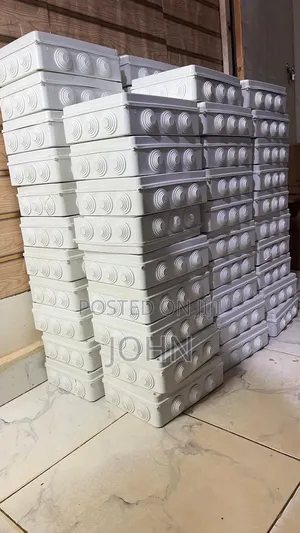 Adaptable Boxes/Junction Boxes