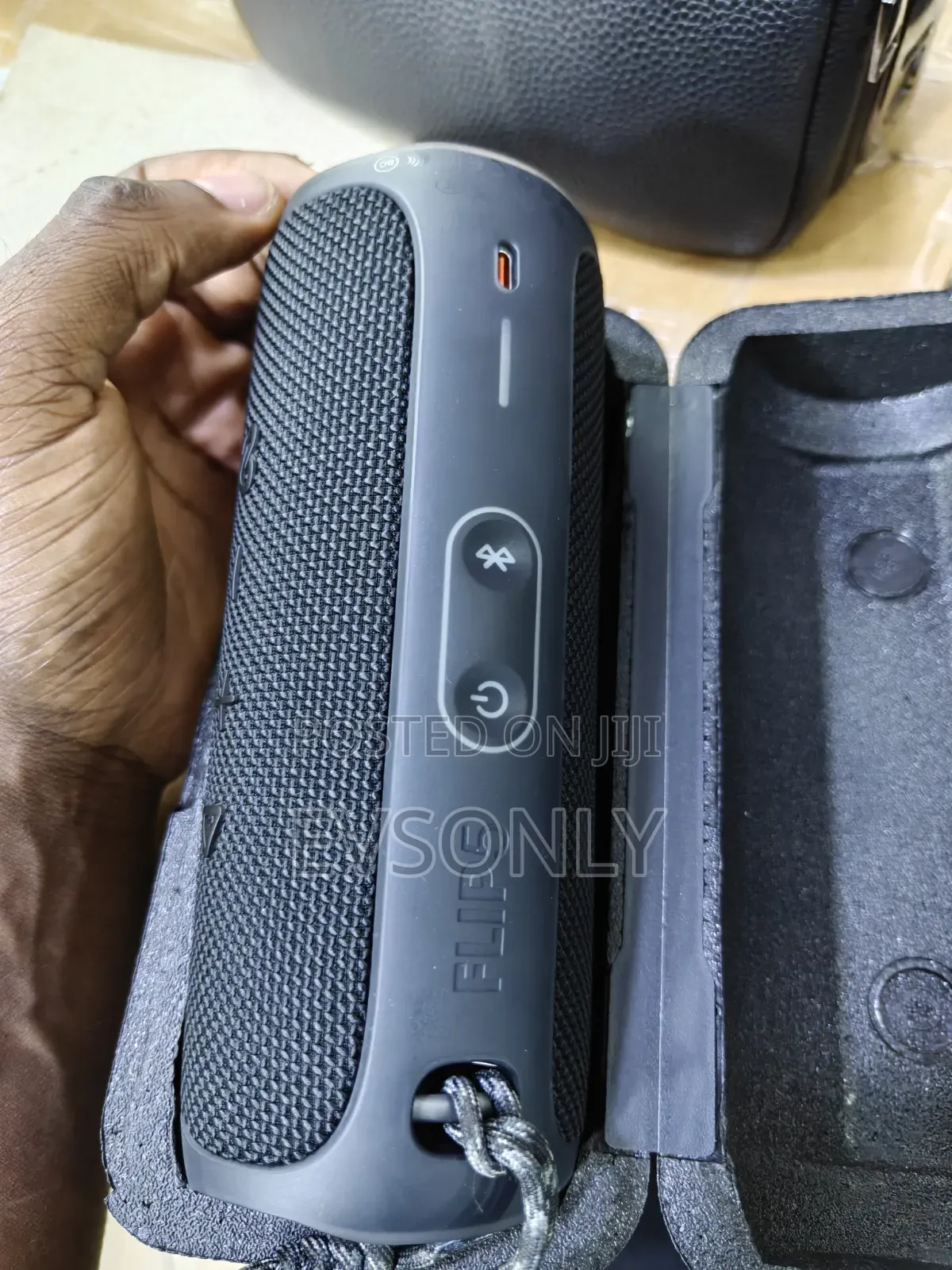 JBL Flip 5