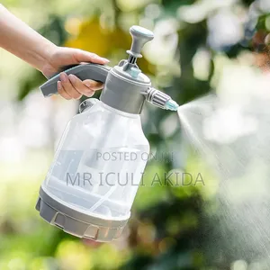 2l Handheld Manual Pump Pressure Garden Sprayer