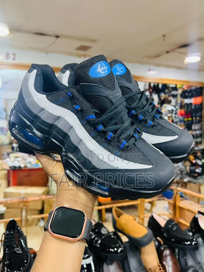 Nike Airmax Running Sneakers