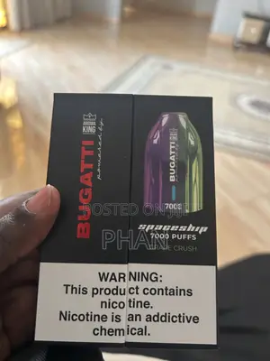 Spaceship Buggati 7000 Puffs Vape in Bluerazz Ice Flavor