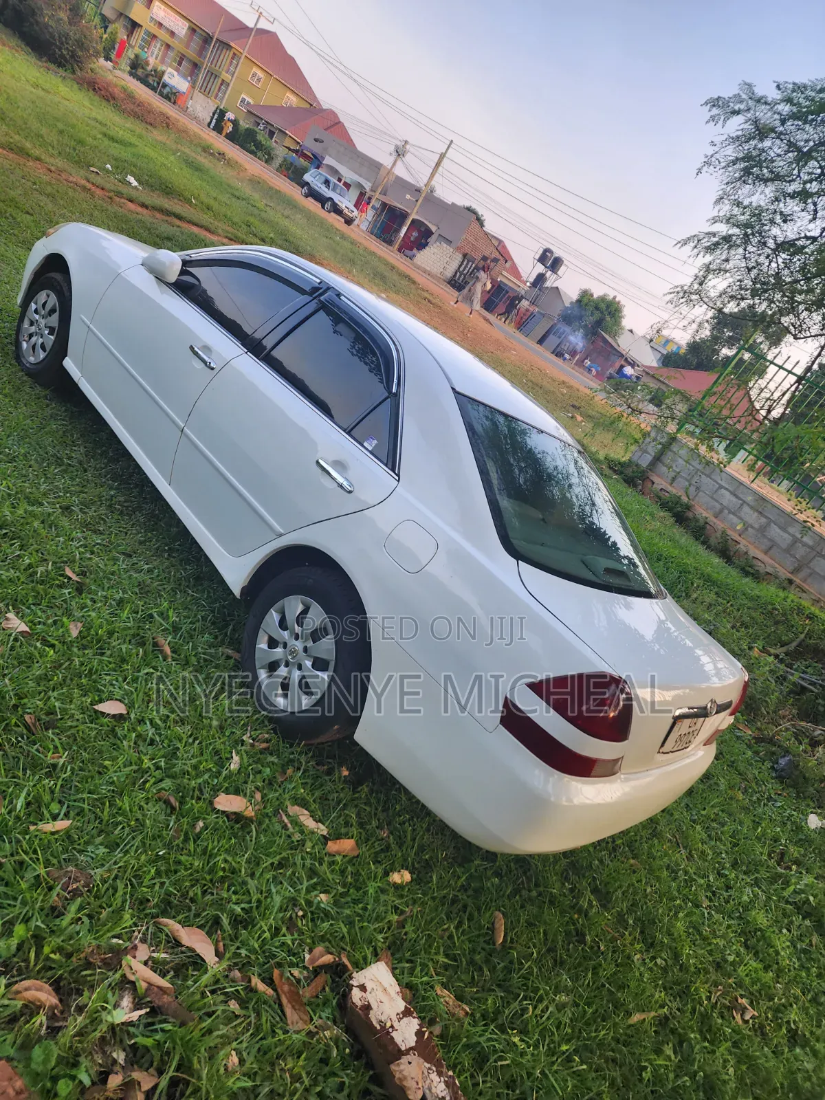 Toyota Mark II 2004 White