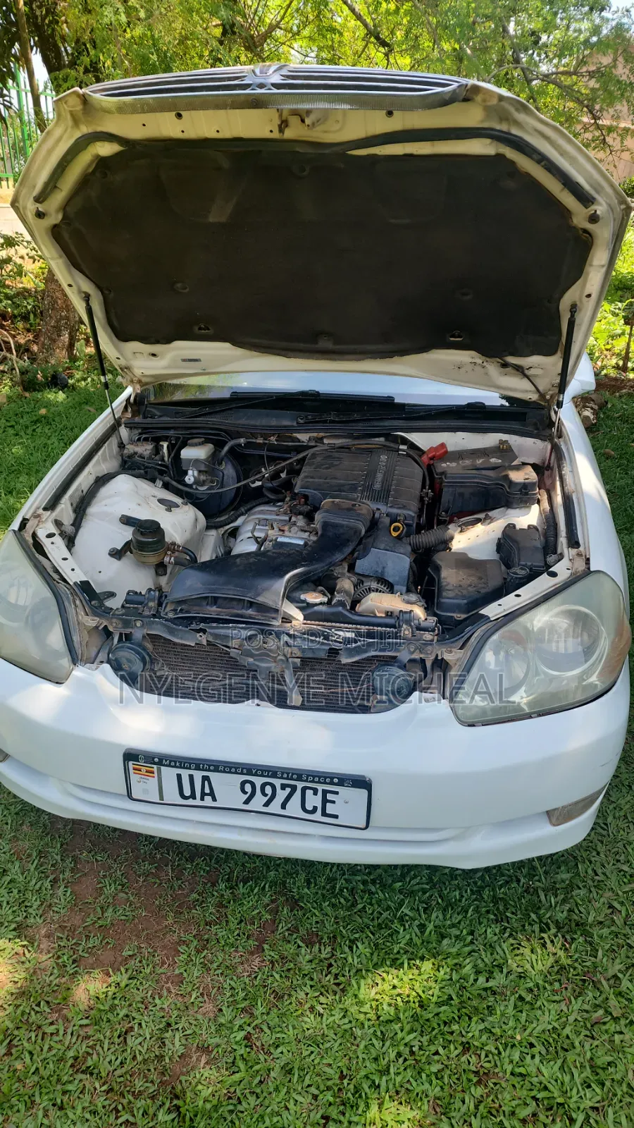 Toyota Mark II 2004 White