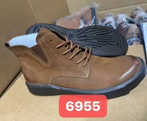Clarcks Premium Leather Cap-Toe-Original