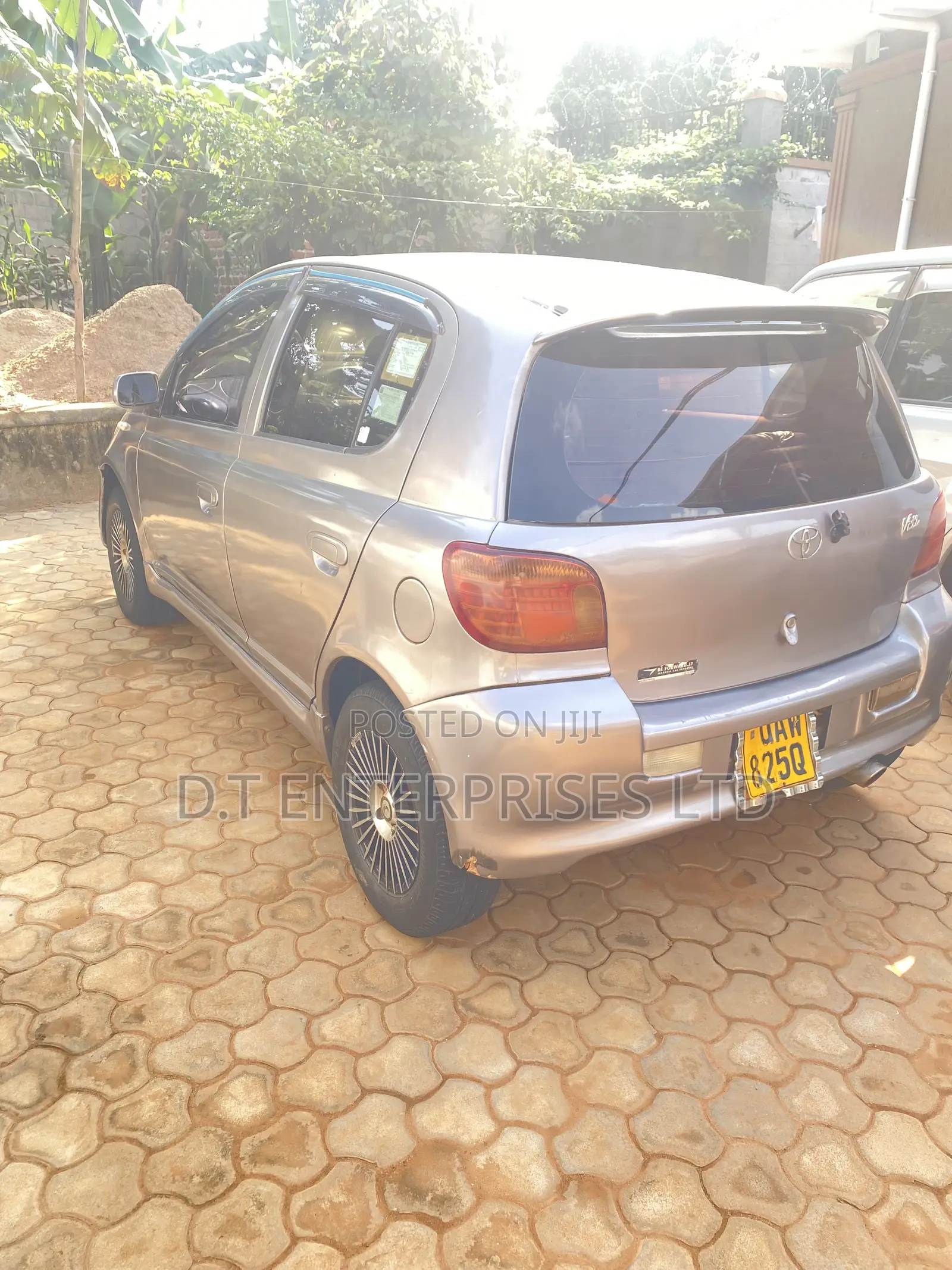 Toyota Vitz 1.3 FWD 5dr 2001 Gray