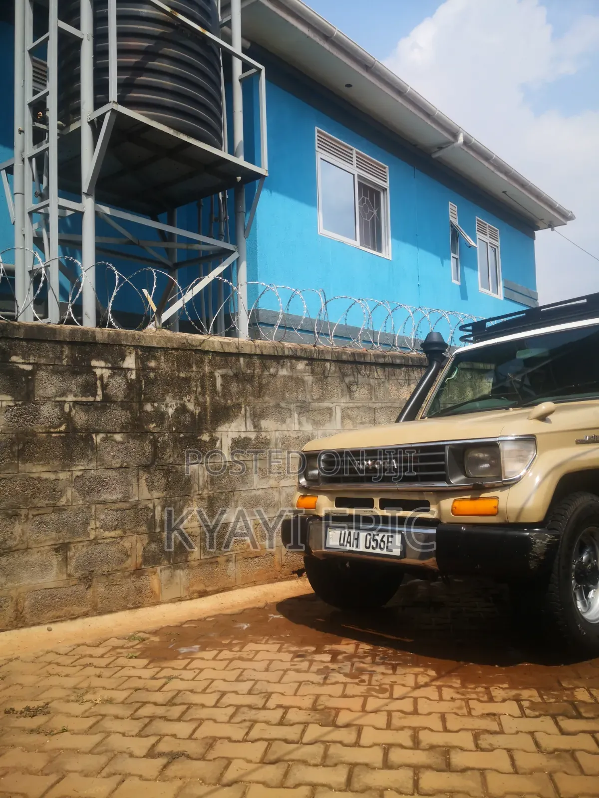 Toyota Land Cruiser Prado 1996 Beige