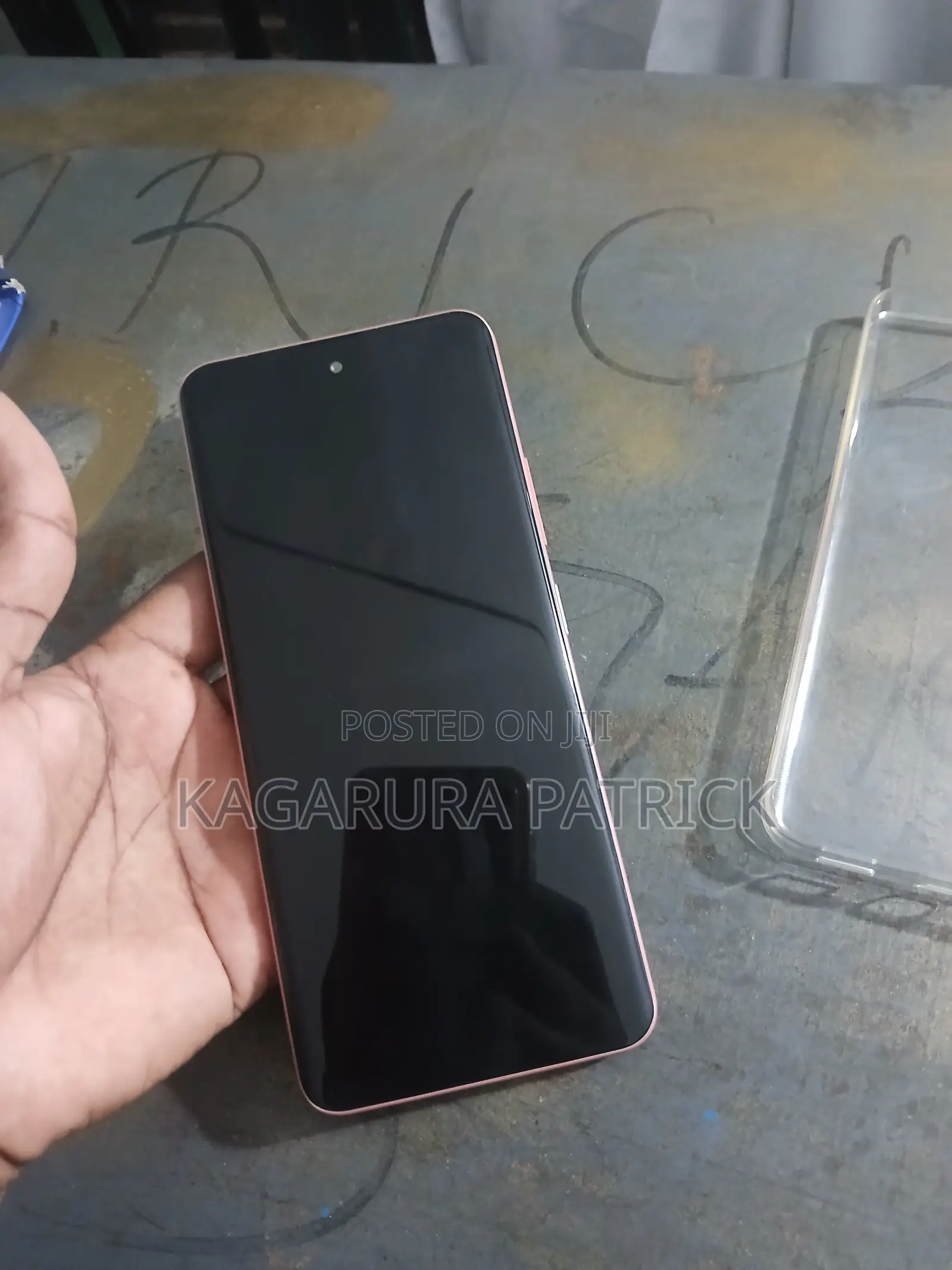 Infinix Hot 60 Pro+ 256 GB Pink