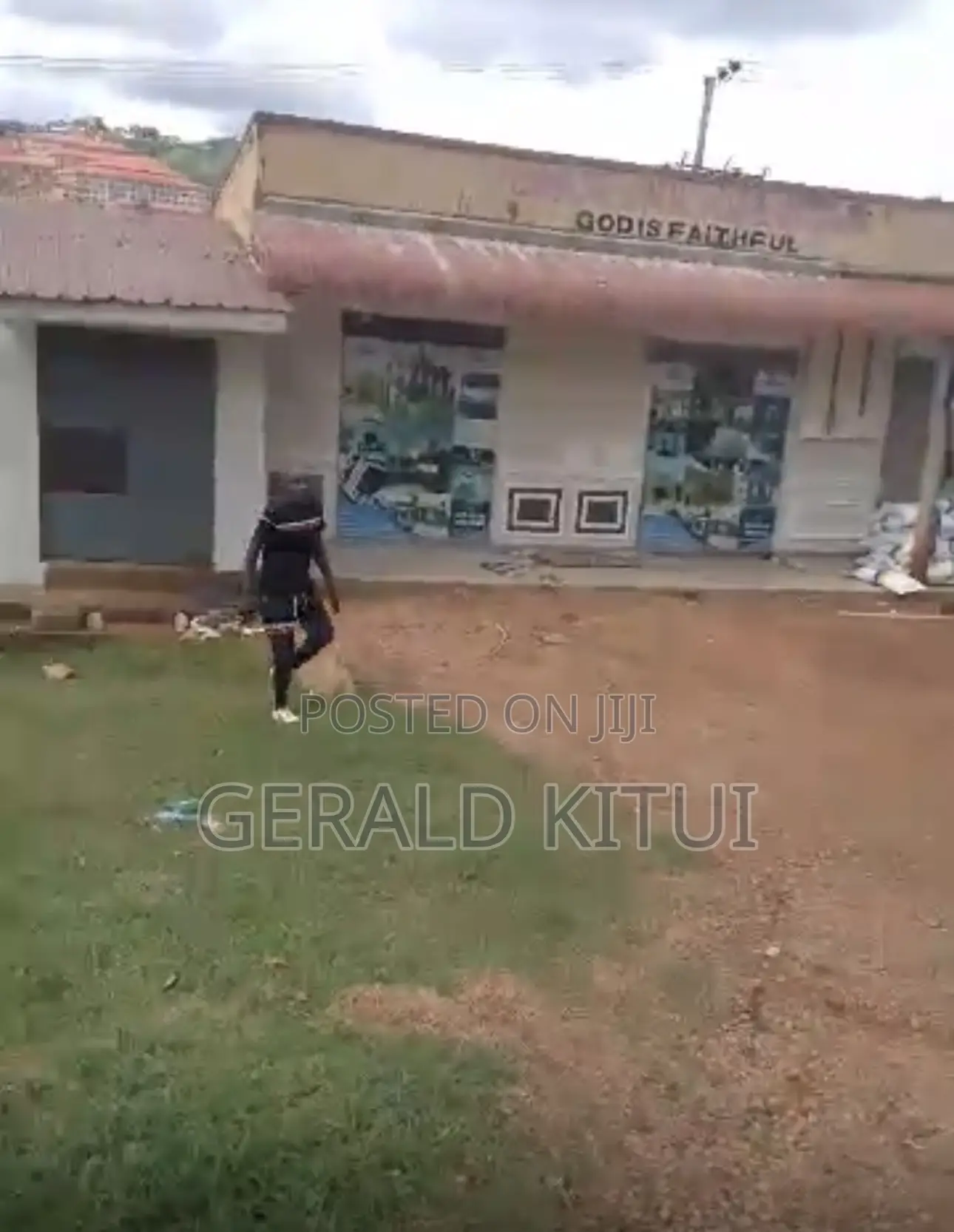 Land on a Quick Sale in Kitende Kampala