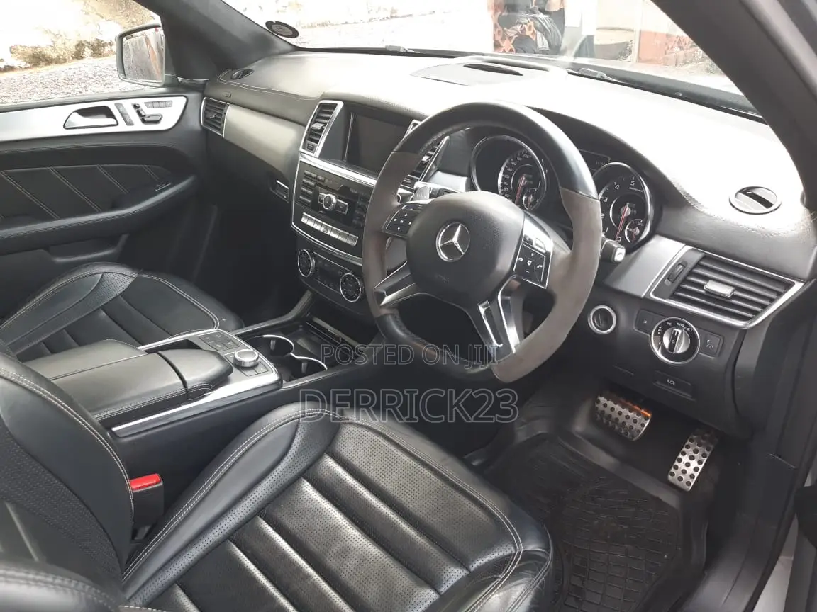 Mercedes-Benz M Class 2015 Silver