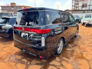 Nissan Elgrand 2012 Black