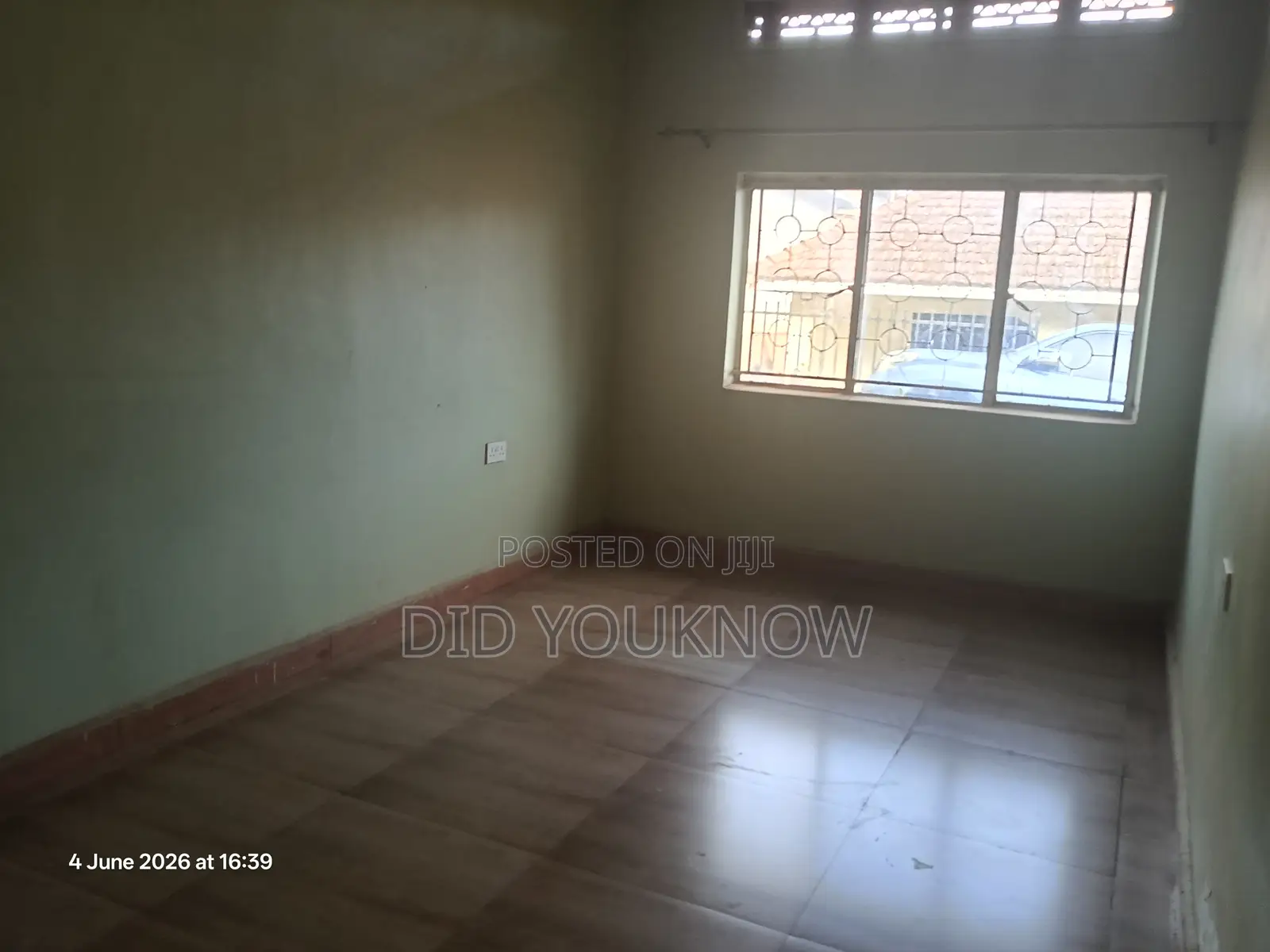 5bdrm Bungalow in Kiyindi Estate, Central Division for sale