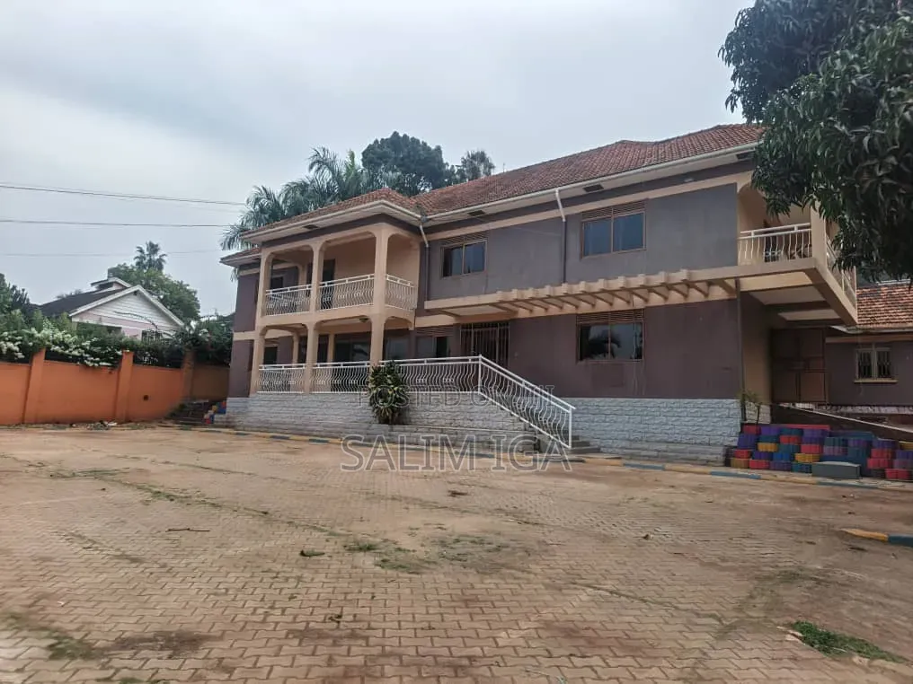 7bdrm Maisonette in Kololo Property, Central Division for rent