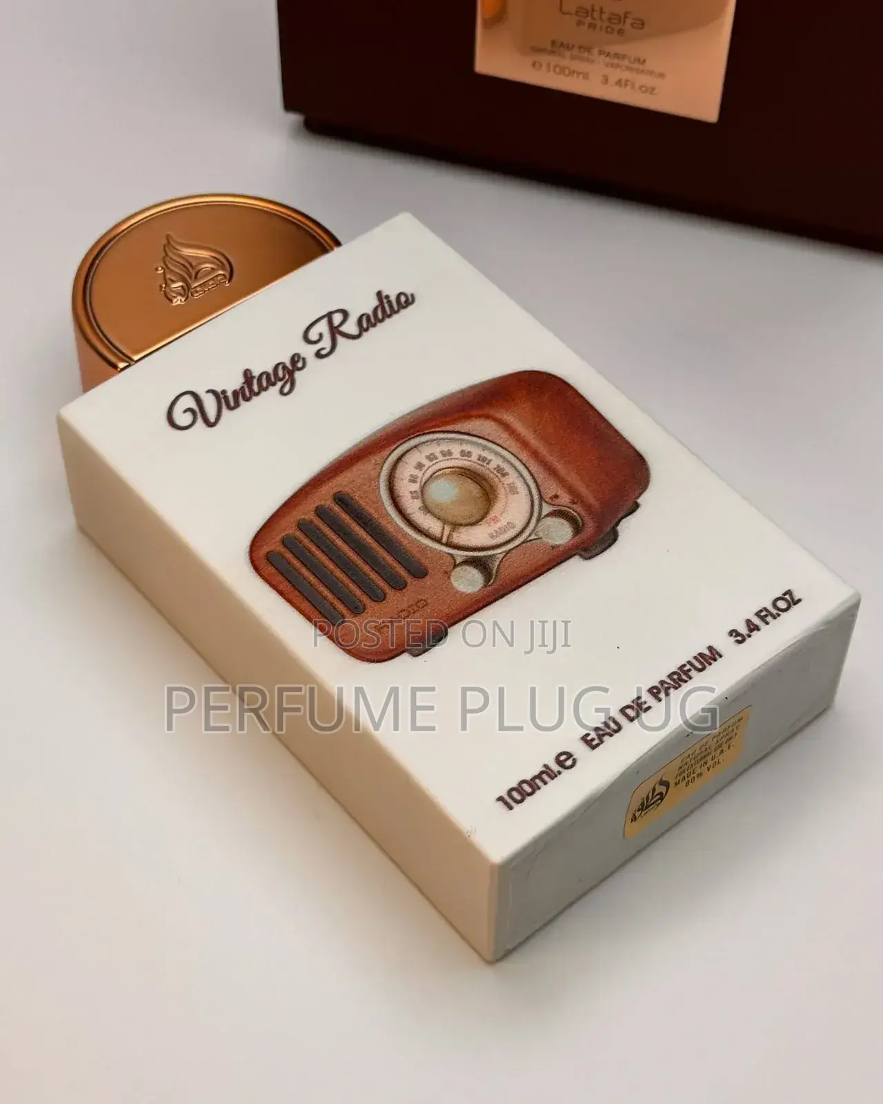 Lattafa Vintage Radio