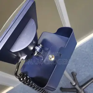 Aneroid Blood Pressure Monitor With Stand Gg3