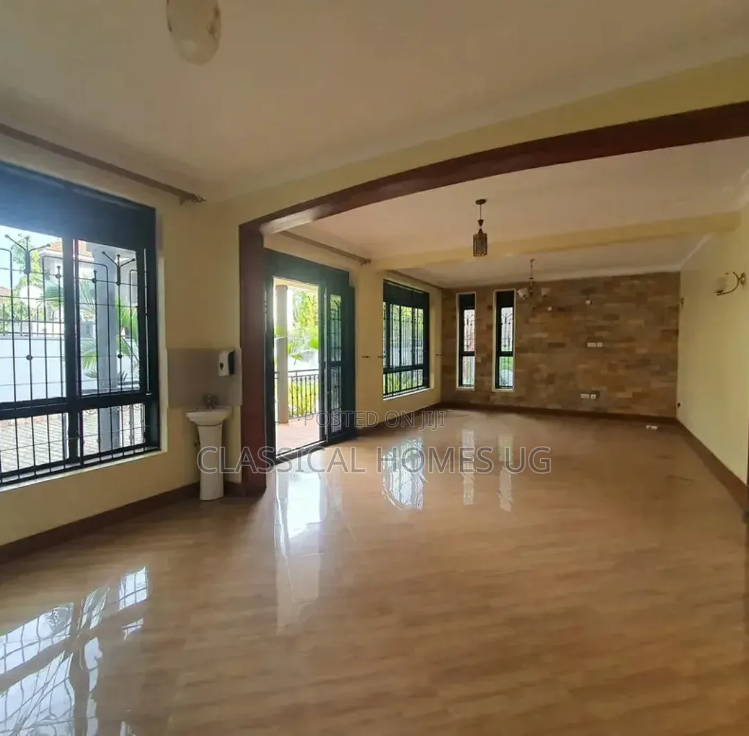 4bdrm Duplex in Naalya, Central Division for rent