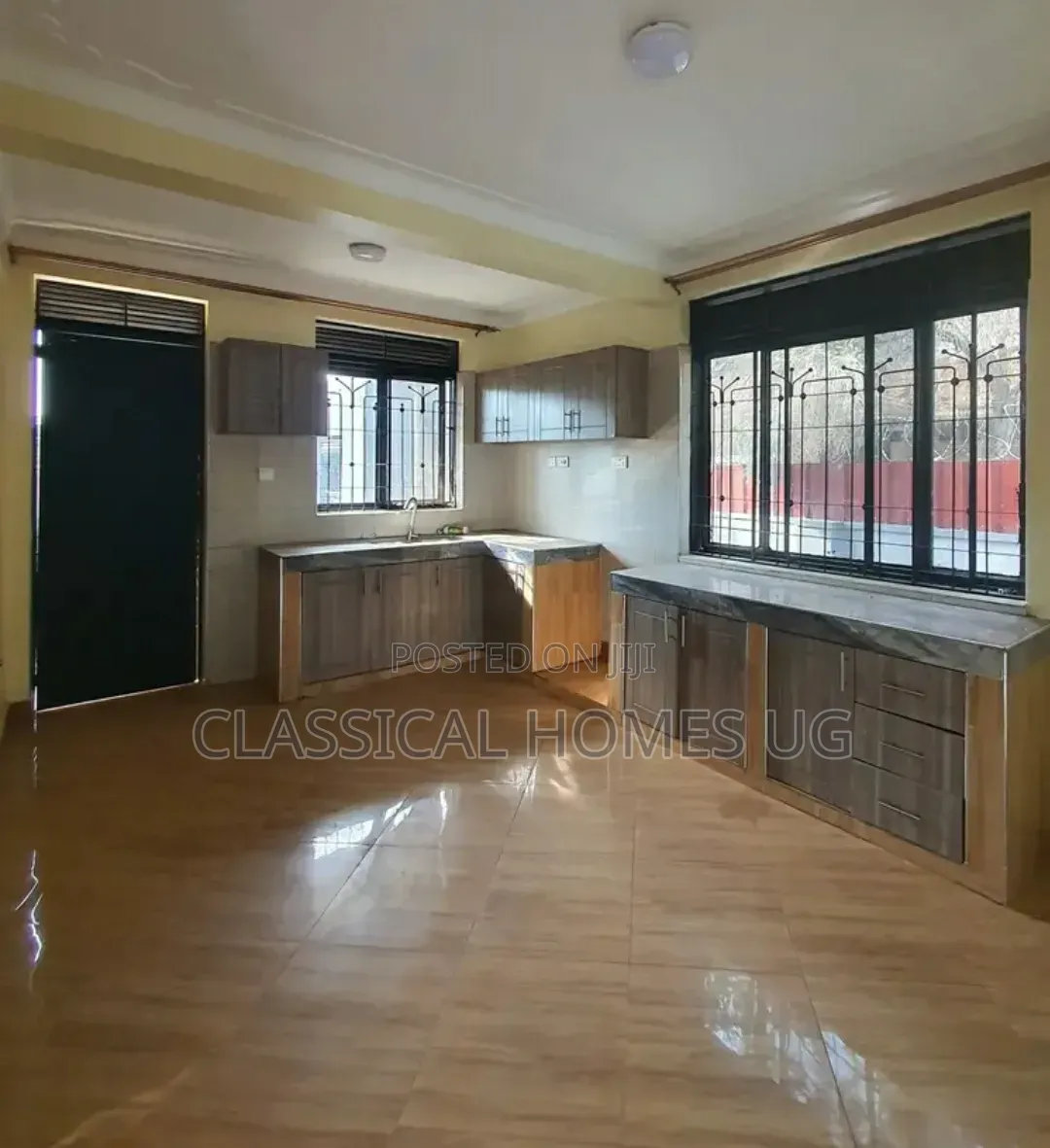 4bdrm Duplex in Naalya, Central Division for rent