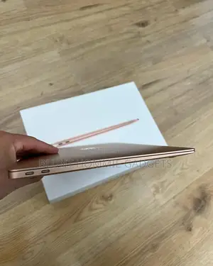 Laptop Apple MacBook Air 2020 8GB Intel Core i7 SSD 256GB