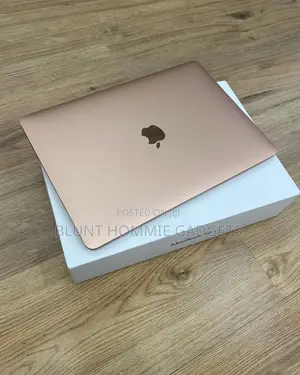 Laptop Apple MacBook Air 2020 8GB Intel Core i7 SSD 256GB
