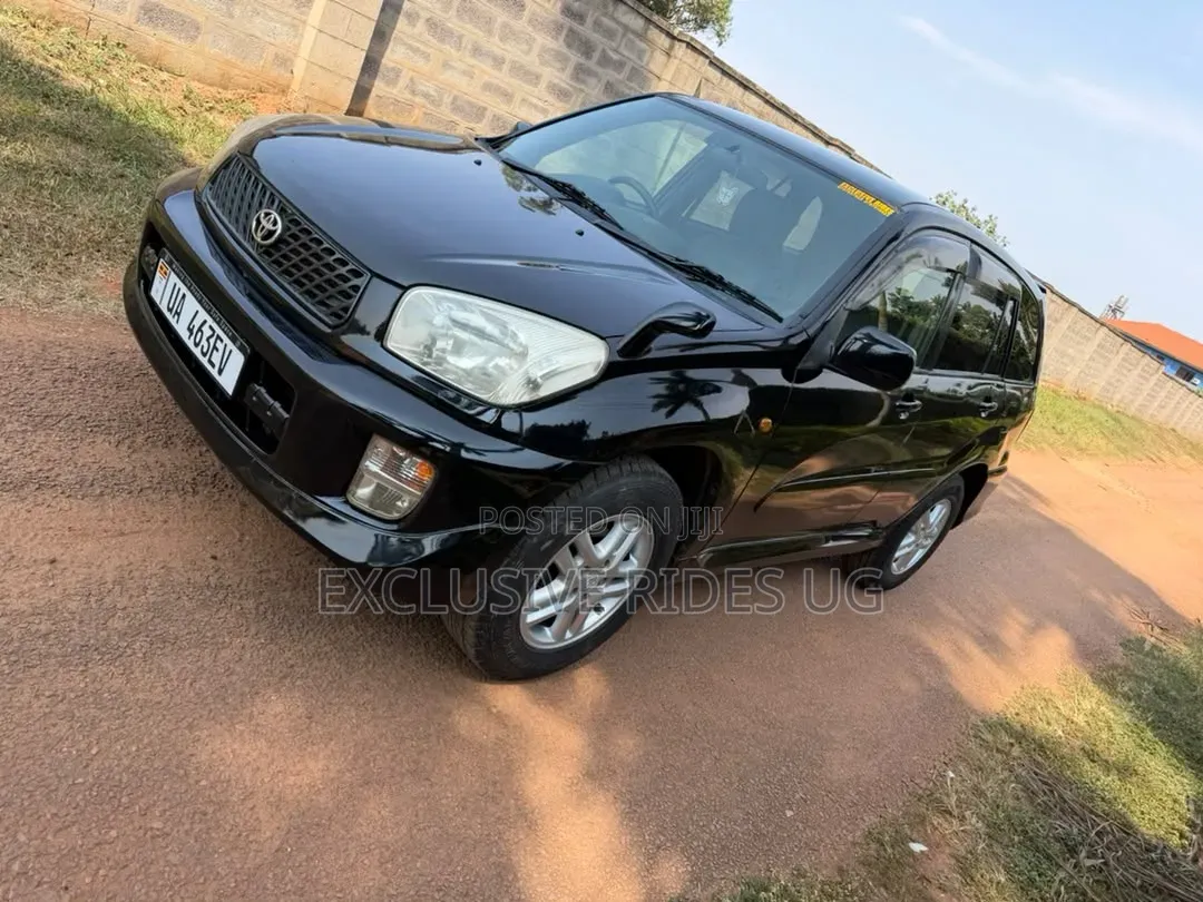 Toyota RAV4 1.8 2005 Black